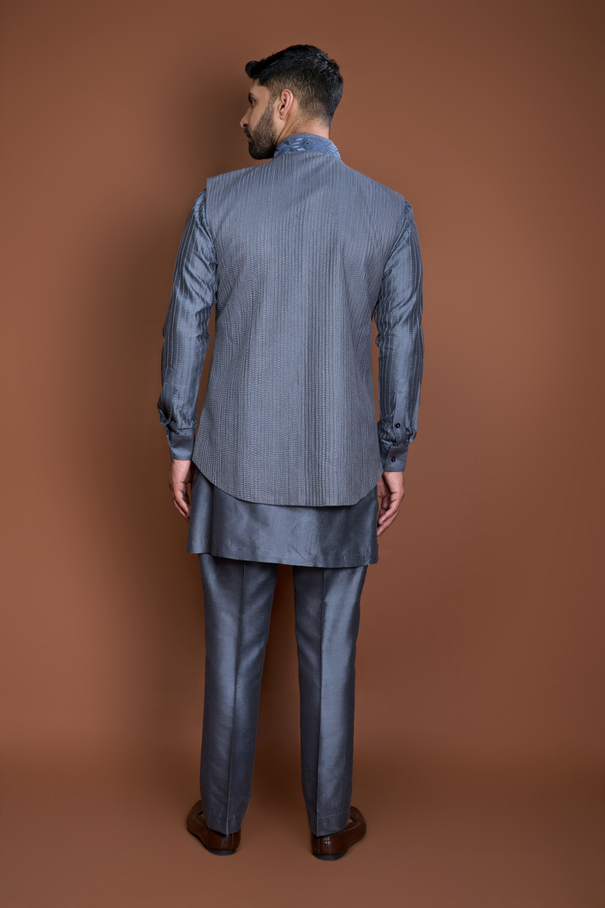 Grey pintucks and thread texture bandi kurta set