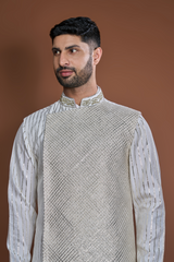 Off white thread textured bandi kurta set