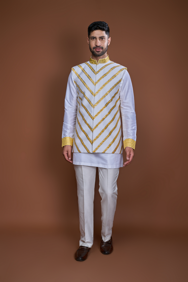 Off white yellow zari textured bandi kurta set
