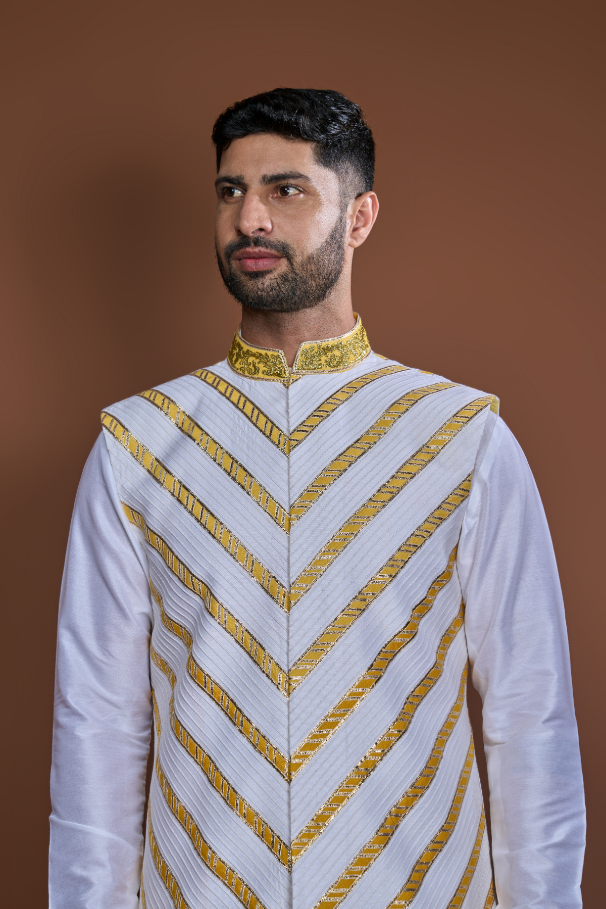 Off white yellow zari textured bandi kurta set