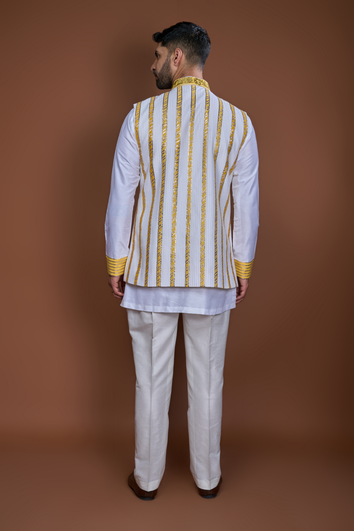 Off white yellow zari textured bandi kurta set