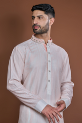 Off white peach thread textured kurta set