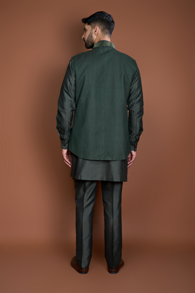 Dark green pintucks and thread texture bandi kurta set