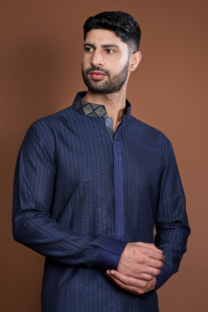 Dark blue thread textured kurta set