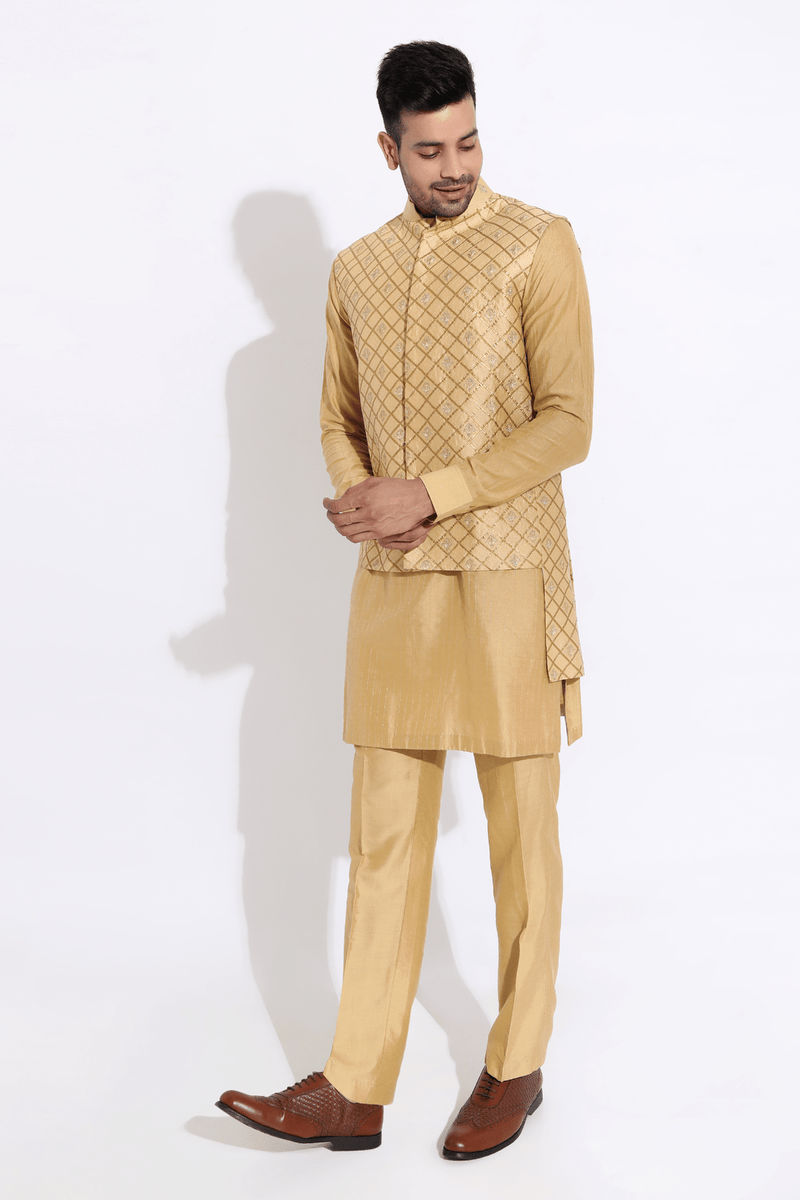 Beige bandi with kurta and aligarhi - Kunal Anil Tanna