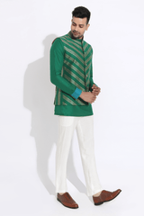 Dark green bandi with kurta and off-white aligarhi - Kunal Anil Tanna