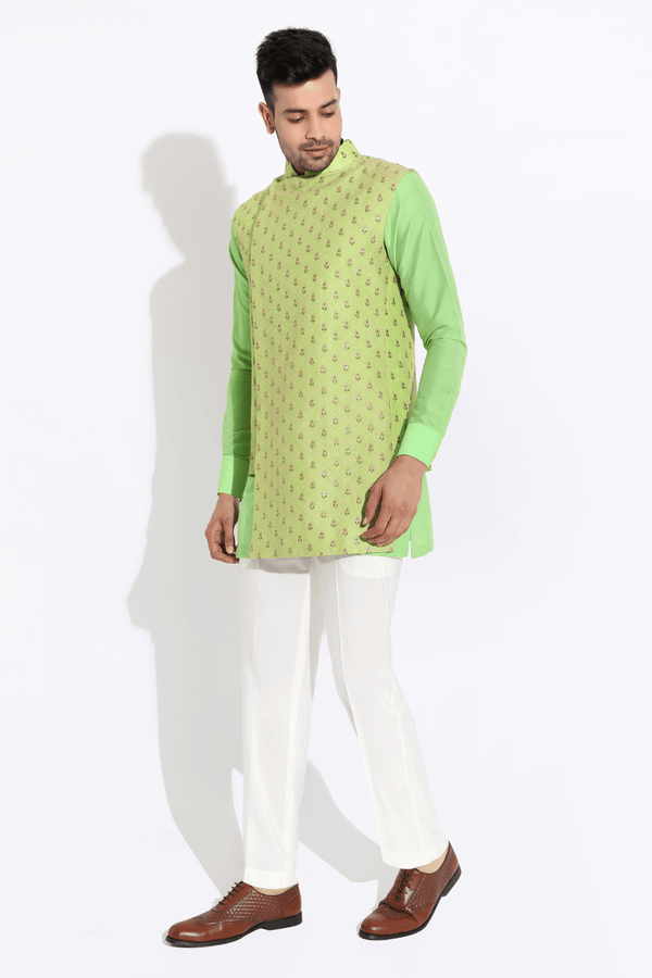 Bright green bandi, Green kurta,off-white aligarhi - Kunal Anil Tanna